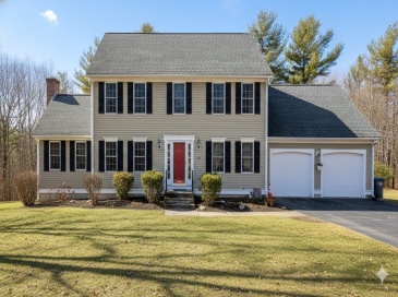 127 Hillcrest Rd, Northbridge, Massachusetts, 4 Bedrooms Bedrooms, 10 Rooms Rooms,3.5 BathroomsBathrooms,Residential,For Sale,Hillcrest Rd,73470030