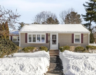 6 Starlight Avenue, Chelmsford, Massachusetts, 4 Bedrooms Bedrooms, 8 Rooms Rooms,2 BathroomsBathrooms,Residential,For Sale,Starlight Avenue,73476283