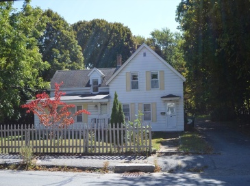 116 Pine St, Fitchburg, Massachusetts, 4 Bedrooms Bedrooms, 11 Rooms Rooms,2 BathroomsBathrooms,Residential Income,For Sale,Pine St,73440952