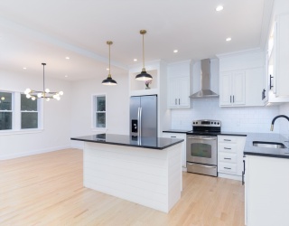 10 Church St, Wales, Massachusetts, 4 Bedrooms Bedrooms, 7 Rooms Rooms,3 BathroomsBathrooms,Residential,For Sale,Church St,73436312