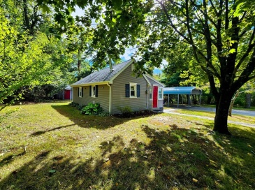 117 High Street, Freetown, Massachusetts, 1 Bedroom Bedrooms, 4 Rooms Rooms,1 BathroomBathrooms,Residential,For Sale,High Street,73463380 117 High Street, Freetown, Massachusetts, 1 Bedroom Bedrooms, 4 Rooms Rooms,1 BathroomBathrooms,Residential,For Sale,High Street,73463380