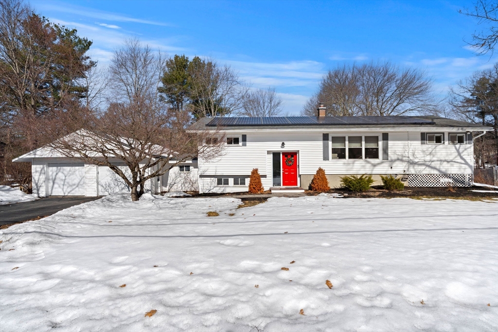 237 Davis Rd, Bedford, Massachusetts, 3 Bedrooms Bedrooms, 6 Rooms Rooms,2 BathroomsBathrooms,Residential,For Sale,Davis Rd,73486103