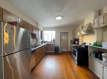 313 Cambridge St, Cambridge, Massachusetts, 4 Bedrooms Bedrooms, 5 Rooms Rooms,1 BathroomBathrooms,Residential Lease,For Rent,Cambridge St,73486110 313 Cambridge St, Cambridge, Massachusetts, 4 Bedrooms Bedrooms, 5 Rooms Rooms,1 BathroomBathrooms,Residential Lease,For Rent,Cambridge St,73486110