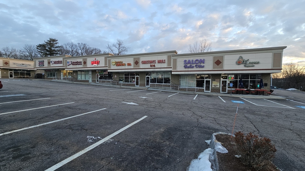 206 E Main St, Milford, Massachusetts, ,Commercial Lease,For Rent,E Main St,73486121