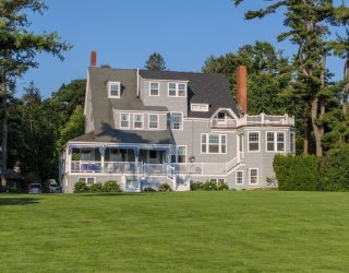 48 Proctor, Manchester, Massachusetts, 6 Bedrooms Bedrooms, 10 Rooms Rooms,4 BathroomsBathrooms,Residential Lease,For Rent,Proctor,73486141