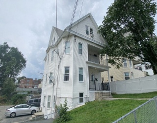 20 Prospect St, Everett, Massachusetts, 2 Bedrooms Bedrooms, 4 Rooms Rooms,1 BathroomBathrooms,Residential Lease,For Rent,Prospect St,73486238