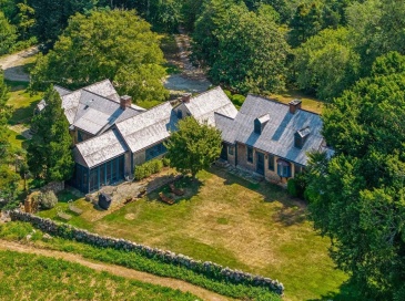 85 North Reservoir Road, West Tisbury, Massachusetts, 5 Bedrooms Bedrooms, 19 Rooms Rooms,6 BathroomsBathrooms,Residential,For Sale,North Reservoir Road,73486301 85 North Reservoir Road, West Tisbury, Massachusetts, 5 Bedrooms Bedrooms, 19 Rooms Rooms,6 BathroomsBathrooms,Residential,For Sale,North Reservoir Road,73486301