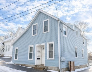 42 Mechanic St., Spencer, Massachusetts, 6 Bedrooms Bedrooms, 10 Rooms Rooms,2 BathroomsBathrooms,Residential Income,For Sale,Mechanic St.,73467313