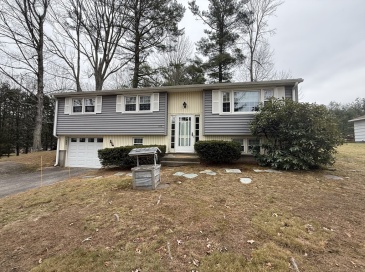 163 Ash St., Spencer, Massachusetts, 3 Bedrooms Bedrooms, 5 Rooms Rooms,1 BathroomBathrooms,Residential,For Sale,Ash St.,73458321