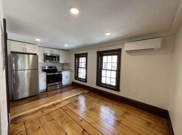41 Summer St, Leominster, Massachusetts, 1 Room Rooms,1 BathroomBathrooms,Residential Lease,For Rent,Summer St,73486375