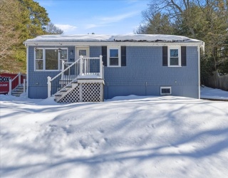 944 Long Pond Rd., Plymouth, Massachusetts, 3 Bedrooms Bedrooms, 8 Rooms Rooms,1.5 BathroomsBathrooms,Residential,For Sale,Long Pond Rd.,73476132