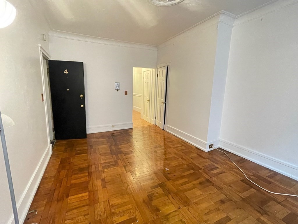 47 Revere St, Boston, Massachusetts, 1 Bedroom Bedrooms, 4 Rooms Rooms,1 BathroomBathrooms,Residential Lease,For Rent,Revere St,73486359