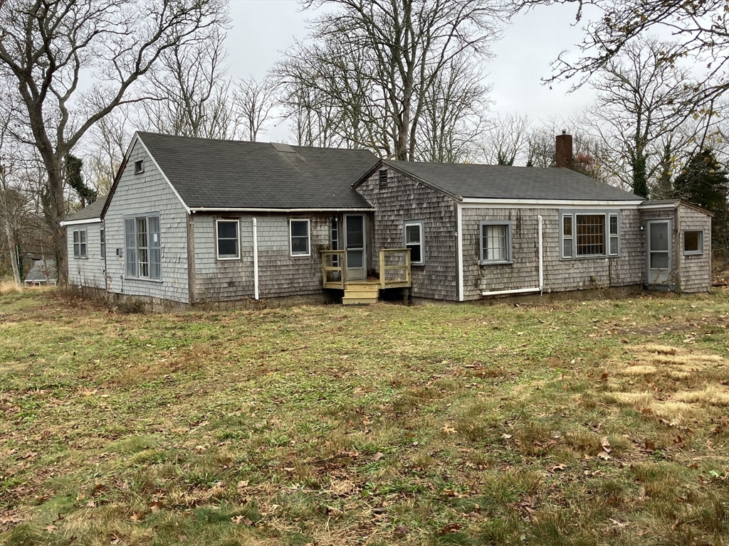 6 Apple, Orleans, Massachusetts, 2 Bedrooms Bedrooms, 5 Rooms Rooms,2 BathroomsBathrooms,Residential,For Sale,Apple,73327098