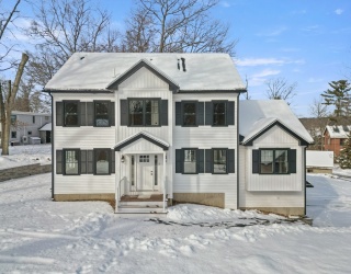 12 Lands End Rd, Tyngsborough, Massachusetts, 4 Bedrooms Bedrooms, 9 Rooms Rooms,2.5 BathroomsBathrooms,Residential,For Sale,Lands End Rd,73471332