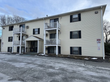 15 Houghton St, Worcester, Massachusetts, 2 Bedrooms Bedrooms, 4 Rooms Rooms,1 BathroomBathrooms,Residential,For Sale,Houghton St,73471136 15 Houghton St, Worcester, Massachusetts, 2 Bedrooms Bedrooms, 4 Rooms Rooms,1 BathroomBathrooms,Residential,For Sale,Houghton St,73471136