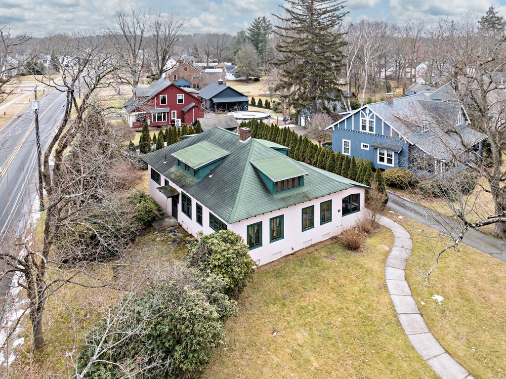 1423 Longmeadow Street, Longmeadow, Massachusetts, 5 Bedrooms Bedrooms, 8 Rooms Rooms,1.5 BathroomsBathrooms,Residential,For Sale,Longmeadow Street,73466858