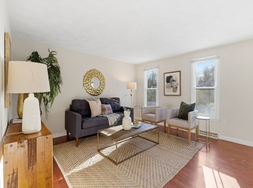 80 Swan St, Lowell, Massachusetts, 2 Bedrooms Bedrooms, 5 Rooms Rooms,1.5 BathroomsBathrooms,Residential,For Sale,Swan St,73474149 80 Swan St, Lowell, Massachusetts, 2 Bedrooms Bedrooms, 5 Rooms Rooms,1.5 BathroomsBathrooms,Residential,For Sale,Swan St,73474149