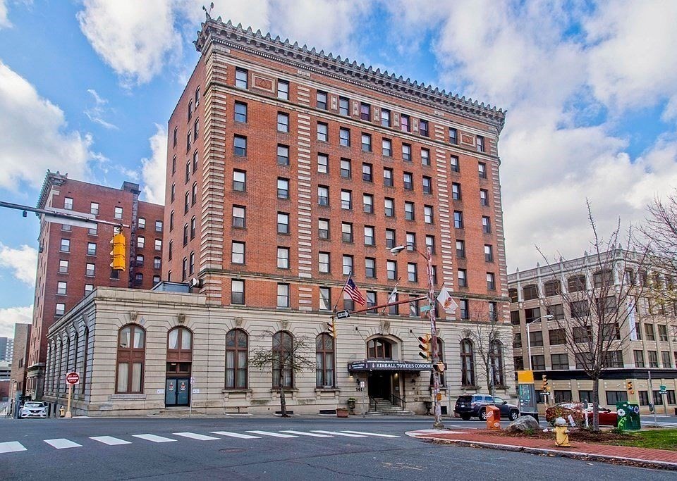 140 Chestnut St, Springfield, Massachusetts, 1 Bedroom Bedrooms, 3 Rooms Rooms,1 BathroomBathrooms,Residential,For Sale,Chestnut St,73414326