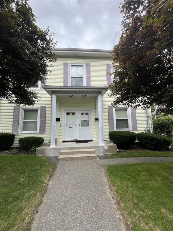54 Williams, Newton, Massachusetts, 2 Bedrooms Bedrooms, 6 Rooms Rooms,1 BathroomBathrooms,Residential Lease,For Rent,Williams,73486537