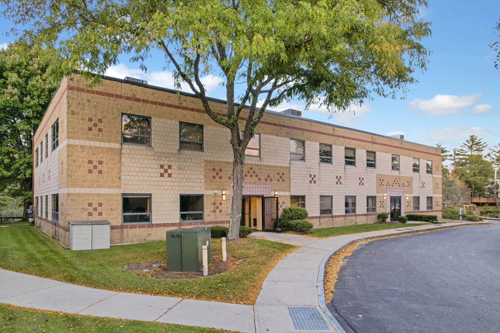 430 Boston St, Topsfield, Massachusetts, ,Commercial Lease,For Rent,Boston St,73486562