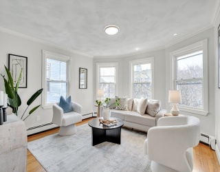 70 Day St, Boston, Massachusetts, 4 Bedrooms Bedrooms, 8 Rooms Rooms,2 BathroomsBathrooms,Residential,For Sale,Day St,73486588