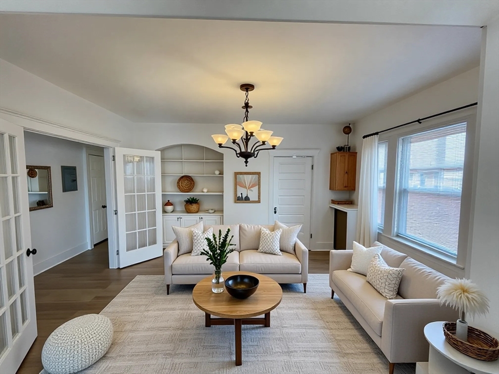 34 Channing St, Newton, Massachusetts, 3 Bedrooms Bedrooms, 5 Rooms Rooms,1 BathroomBathrooms,Residential,For Sale,Channing St,73486566