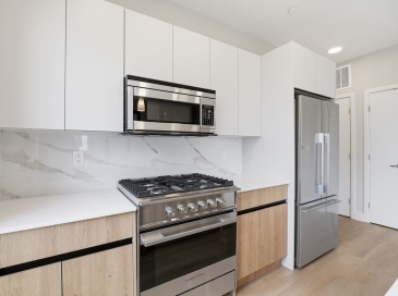 249 Corey Rd, Boston, Massachusetts, 3 Bedrooms Bedrooms, 6 Rooms Rooms,2 BathroomsBathrooms,Residential Lease,For Rent,Corey Rd,73486705