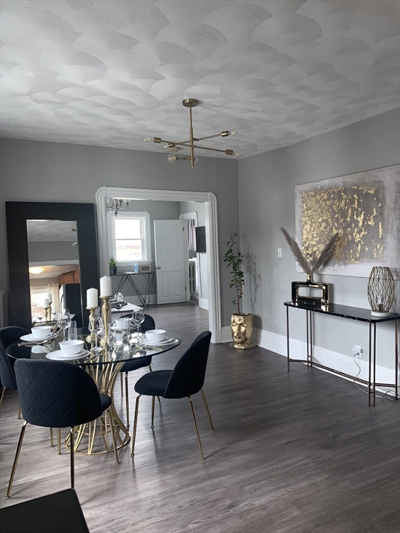 9 Henry St, Everett, Massachusetts, 2 Bedrooms Bedrooms, 5 Rooms Rooms,1 BathroomBathrooms,Residential Lease,For Rent,Henry St,73486715