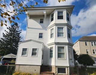 447 Ash St, New Bedford, Massachusetts, 3 Bedrooms Bedrooms, 17 Rooms Rooms,3 BathroomsBathrooms,Residential Income,For Sale,Ash St,73486732