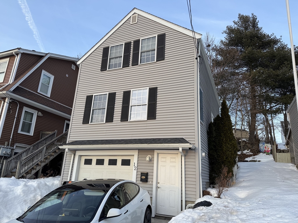 12 Bakers Ave, Weymouth, Massachusetts, 3 Bedrooms Bedrooms, 5 Rooms Rooms,2 BathroomsBathrooms,Residential Lease,For Rent,Bakers Ave,73486790