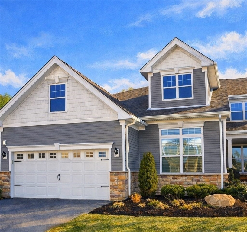 127 Phoebe, Methuen, Massachusetts, 2 Bedrooms Bedrooms, 7 Rooms Rooms,2.5 BathroomsBathrooms,Residential,For Sale,Phoebe,73486810