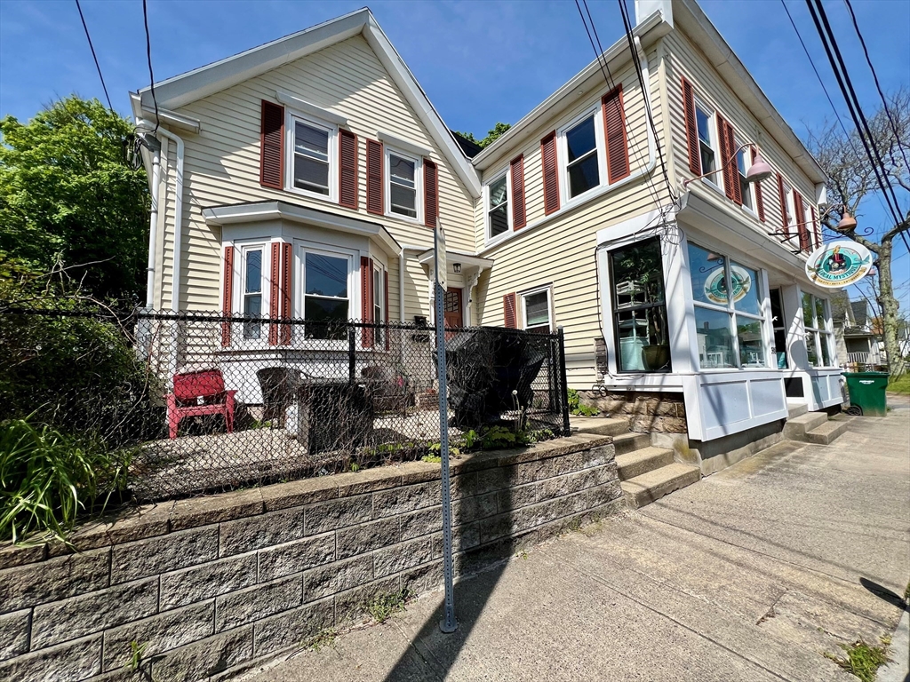 398 Court St, Plymouth, Massachusetts, ,Commercial Lease,For Rent,Court St,73486813