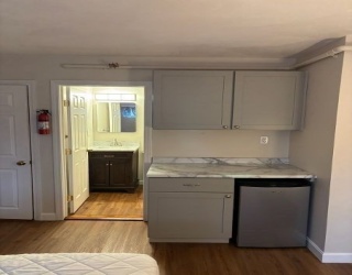 232 North Road, Bedford, Massachusetts, 1 Bedroom Bedrooms, 1 Room Rooms,1 BathroomBathrooms,Residential Lease,For Rent,North Road,73486861