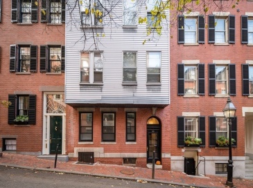 80 Revere, Boston, Massachusetts, 2 Bedrooms Bedrooms, 5 Rooms Rooms,1 BathroomBathrooms,Residential Lease,For Rent,Revere,73481560