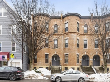 3150 Washington St, Boston, Massachusetts, 8 Bedrooms Bedrooms, 14 Rooms Rooms,4.5 BathroomsBathrooms,Residential Income,For Sale,Washington St,73478220