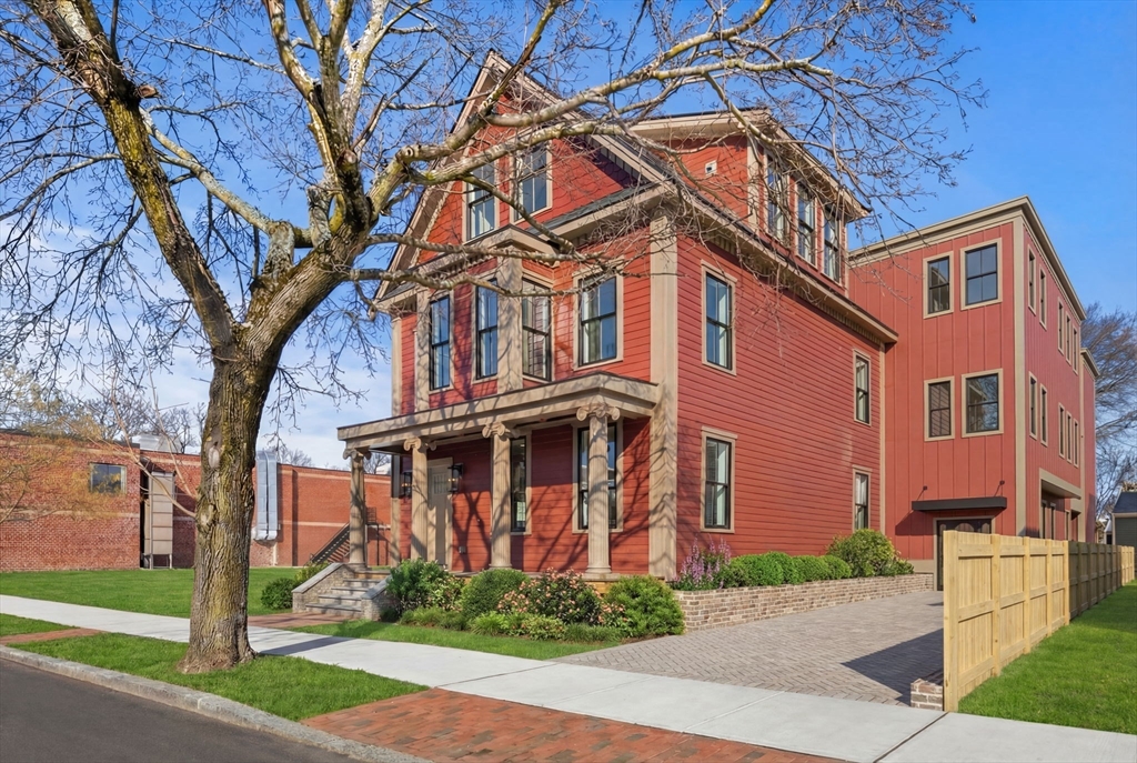 309 Broadway, Cambridge, Massachusetts, 4 Bedrooms Bedrooms, 9 Rooms Rooms,4.5 BathroomsBathrooms,Residential Lease,For Rent,Broadway,73487042