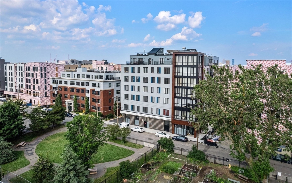 30 Penniman Rd., Boston, Massachusetts, 2 Bedrooms Bedrooms, 4 Rooms Rooms,2 BathroomsBathrooms,Residential Lease,For Rent,Penniman Rd.,73487055