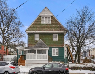 1 Copley St, Boston, Massachusetts, 4 Bedrooms Bedrooms, 10 Rooms Rooms,2 BathroomsBathrooms,Residential Income,For Sale,Copley St,73487020