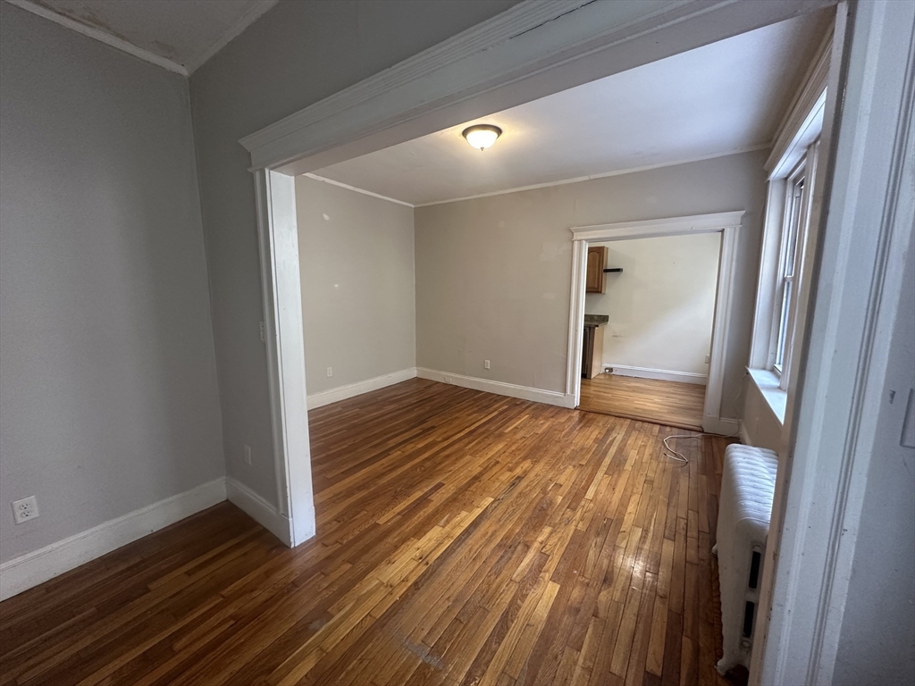 1641 Commonwealth Ave, Boston, Massachusetts, 1 Bedroom Bedrooms, 2 Rooms Rooms,1 BathroomBathrooms,Residential,For Sale,Commonwealth Ave,73487106