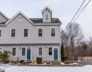 272 Union St, Walpole, Massachusetts, 2 Bedrooms Bedrooms, 4 Rooms Rooms,1.5 BathroomsBathrooms,Residential,For Sale,Union St,73466295