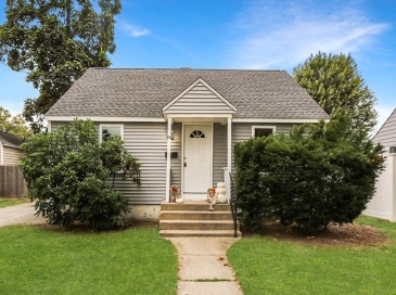 251 Edendale St, Springfield, Massachusetts, 3 Bedrooms Bedrooms, 5 Rooms Rooms,1 BathroomBathrooms,Residential,For Sale,Edendale St,73466209