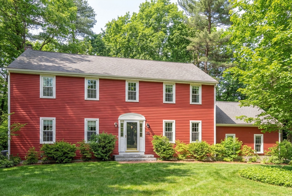 15 Harness Ln, Sudbury, Massachusetts, 5 Bedrooms Bedrooms, 9 Rooms Rooms,2.5 BathroomsBathrooms,Residential,For Sale,Harness Ln,73472389