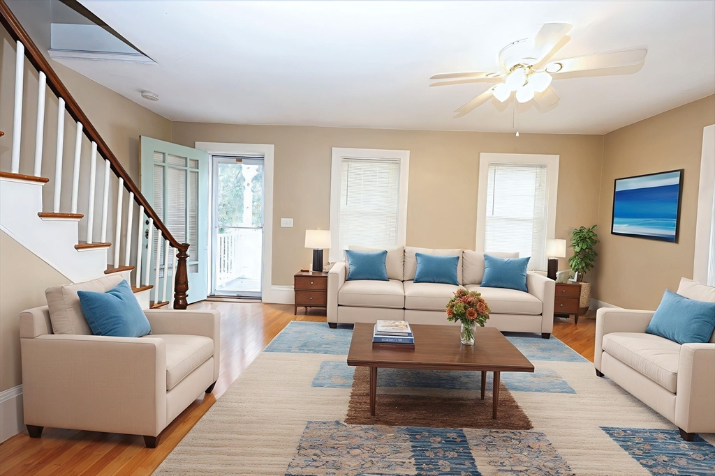 50 Front St, Braintree, Massachusetts, 3 Bedrooms Bedrooms, 6 Rooms Rooms,1 BathroomBathrooms,Residential Lease,For Rent,Front St,73487364