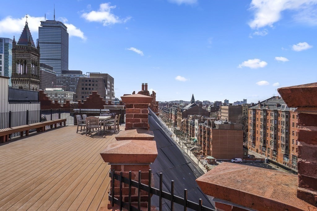 271 Dartmouth St, Boston, Massachusetts, 1 Room Rooms,1 BathroomBathrooms,Residential Lease,For Rent,Dartmouth St,73487164