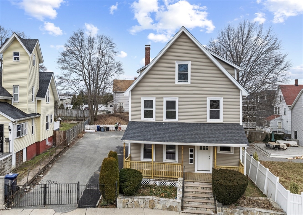 1A Puritan Avenue, Boston, Massachusetts, 3 Bedrooms Bedrooms, 7 Rooms Rooms,2 BathroomsBathrooms,Residential Lease,For Rent,Puritan Avenue,73487168