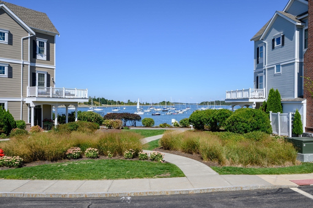 160 Uss Stayner, Hingham, Massachusetts, 3 Bedrooms Bedrooms, 7 Rooms Rooms,2.5 BathroomsBathrooms,Residential,For Sale,Uss Stayner,73487151