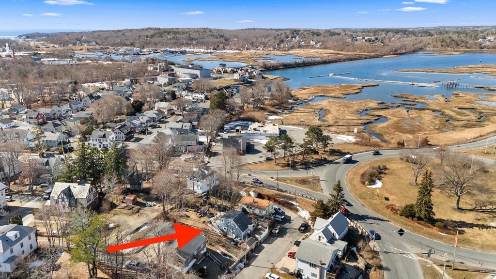 3 Rockland Street, Gloucester, Massachusetts, 2 Bedrooms Bedrooms, 4 Rooms Rooms,2 BathroomsBathrooms,Residential,For Sale,Rockland Street,73487262