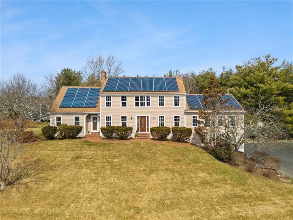 5 Jaclyn Way, Bridgewater, Massachusetts, 4 Bedrooms Bedrooms, 12 Rooms Rooms,4.5 BathroomsBathrooms,Residential,For Sale,Jaclyn Way,73487334