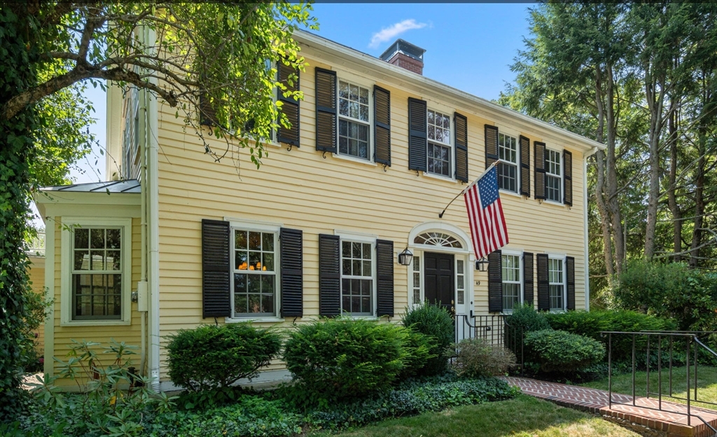 49 Salem St, Andover, Massachusetts, 5 Bedrooms Bedrooms, 15 Rooms Rooms,5.5 BathroomsBathrooms,Residential,For Sale,Salem St,73487353