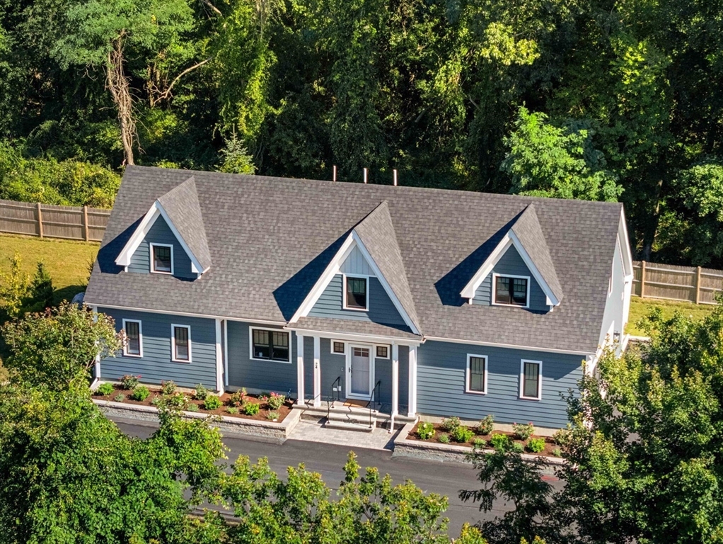 24 Primrose Lane, Ipswich, Massachusetts, 3 Bedrooms Bedrooms, 7 Rooms Rooms,3.5 BathroomsBathrooms,Residential,For Sale,Primrose Lane,73487088